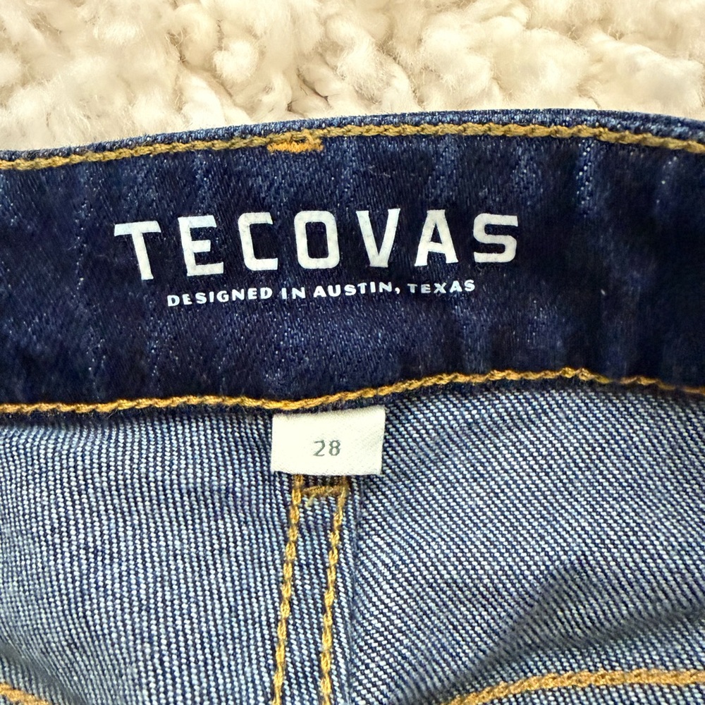Tecovas Dark Indigo Straight-Leg Women's Jeans - Picture 5 of 9